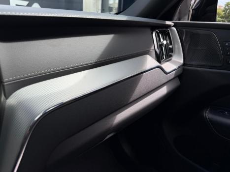VOLVO XC60 2.0 16V 4P T8 HYBRID POLESTAR ENGINEERED AWD GEARTRONIC AUTOM�TICO, Foto 17