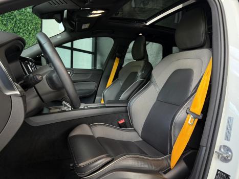 VOLVO XC60 2.0 16V 4P T8 HYBRID POLESTAR ENGINEERED AWD GEARTRONIC AUTOM�TICO, Foto 18
