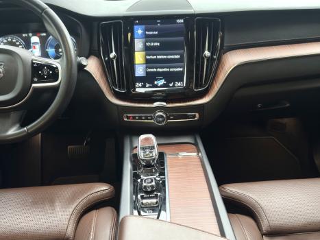 VOLVO XC60 2.0 16V 4P T8 HYBRID INSCRIPTION AWD GEARTRONIC AUTOM�TICO, Foto 6