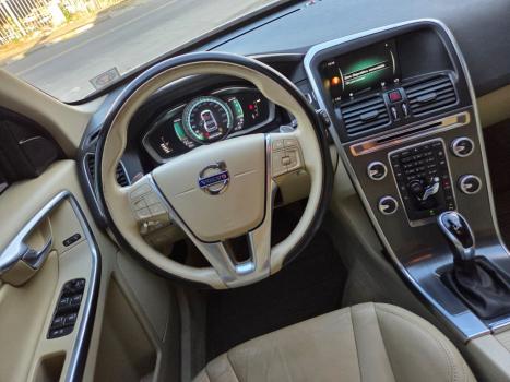 VOLVO XC60 2.0 4P DYNAMIC T5 TURBO AUTOMTICO, Foto 7