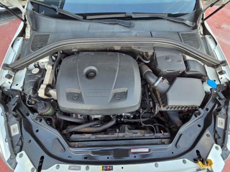 VOLVO XC60 2.0 4P DYNAMIC T5 TURBO AUTOMTICO, Foto 16