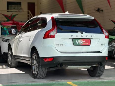 VOLVO XC60 2.0 4P DYNAMIC T5 TURBO AUTOM�TICO, Foto 11