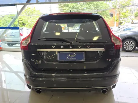VOLVO XC60 2.0 4P T5 R DESIGN TURBO AUTOM�TICO, Foto 5