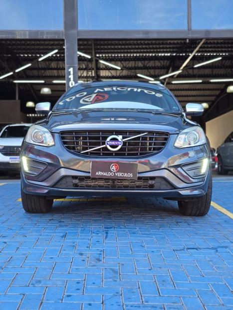 VOLVO XC60 2.0 4P T5 R DESIGN TURBO AUTOM�TICO, Foto 2