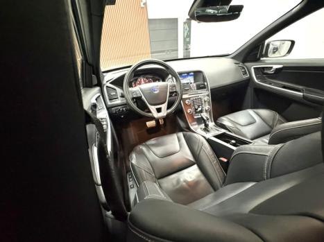 VOLVO XC60 2.0 4P T5 R DESIGN TURBO AUTOM�TICO, Foto 9