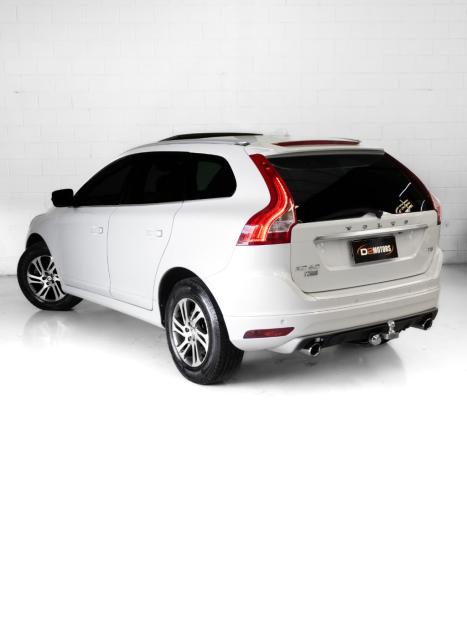 VOLVO XC60 2.0 4P T5 R DESIGN TURBO AUTOMÁTICO, Foto 3