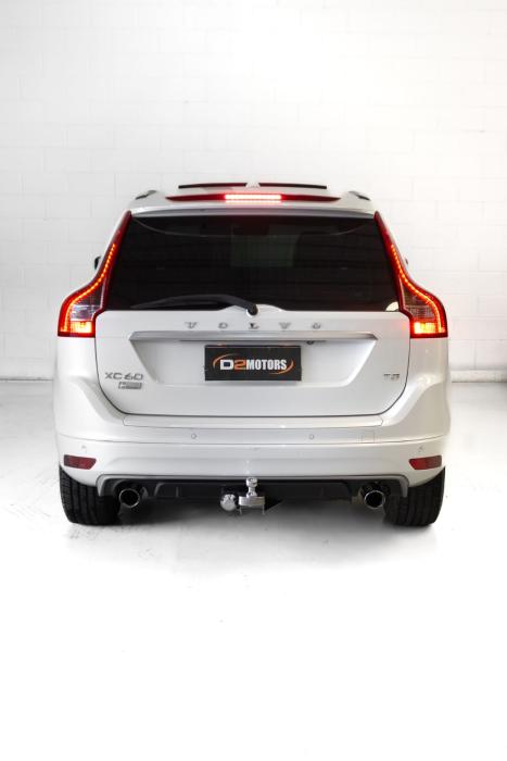 VOLVO XC60 2.0 4P T5 R DESIGN TURBO AUTOMÁTICO, Foto 4