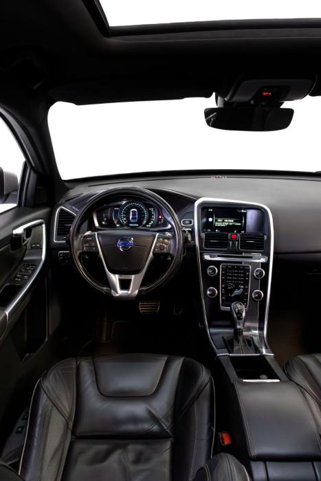 VOLVO XC60 2.0 4P T5 R DESIGN TURBO AUTOMÁTICO, Foto 5