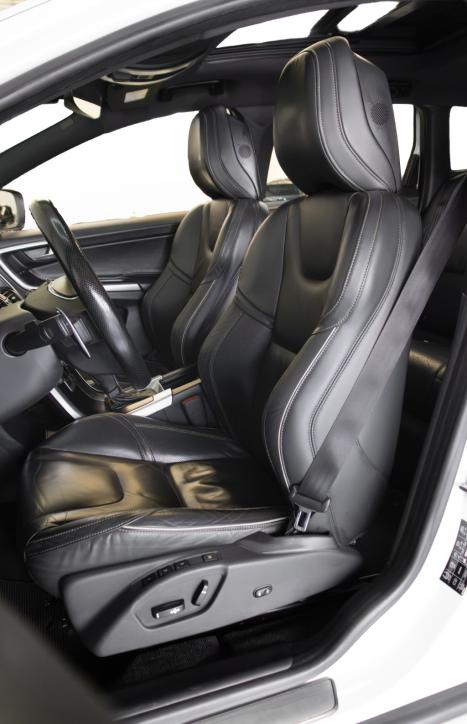 VOLVO XC60 2.0 4P T5 R DESIGN TURBO AUTOMÁTICO, Foto 9