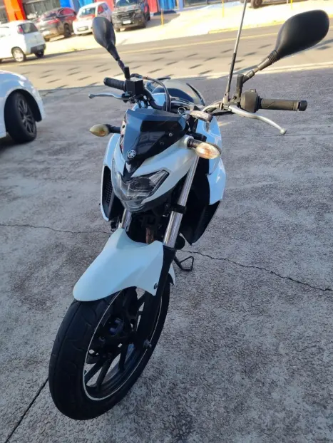 YAMAHA FZ 25 250 Fazer Flex , Foto 4