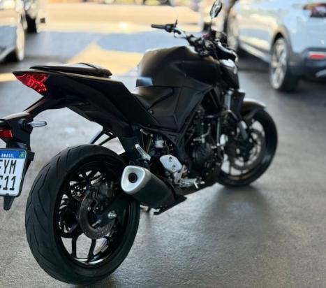 YAMAHA MT-03 300 ABS, Foto 5