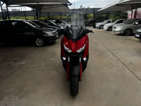 YAMAHA XMax 250 , Foto 4