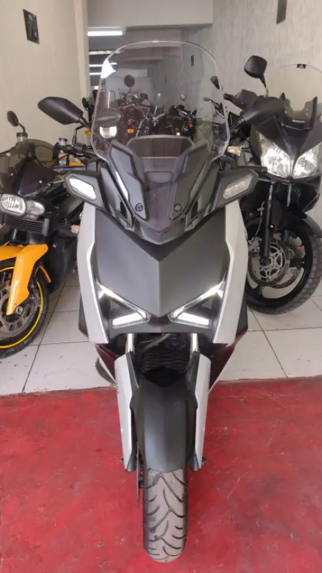 YAMAHA XMax 250 , Foto 3