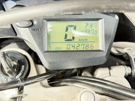 YAMAHA XT 660 R , Foto 10