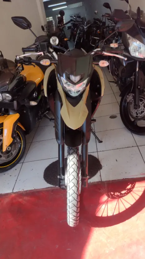 YAMAHA XTZ 250 LANDER, Foto 3