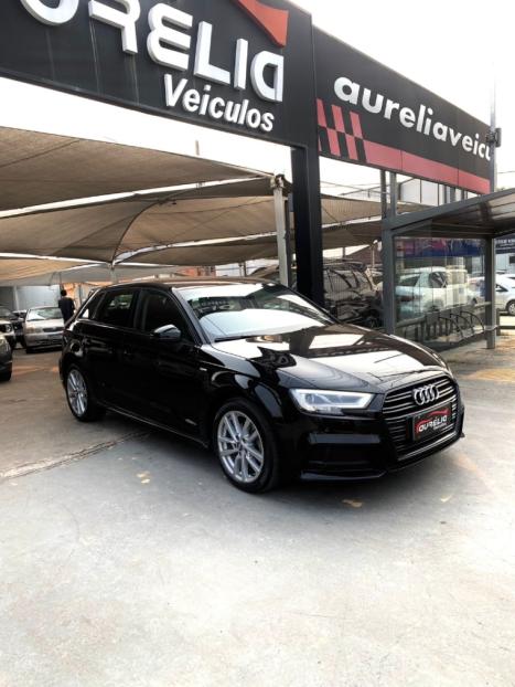 AUDI A3 1.4 16V 4P TFSI SPORTBACK S-TRONIC AUTOMTICO, Foto 2