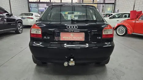 AUDI A3 1.8 4P, Foto 6