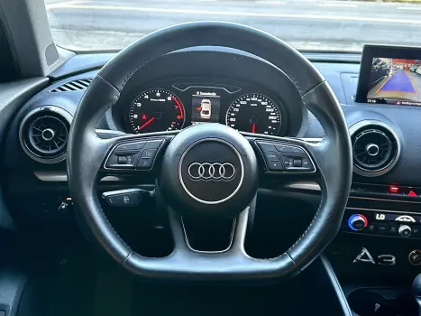AUDI A3 Sedan , Foto 2