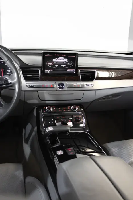AUDI A8 4.2 V8 32V 4P TFSI QUATTRO AUTOMTICO, Foto 11
