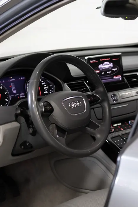 AUDI A8 4.2 V8 32V 4P TFSI QUATTRO AUTOMTICO, Foto 16