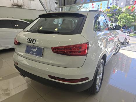 AUDI Q3 1.4 4P TFSI AMBIENTE S-TRONIC AUTOMTICO, Foto 6