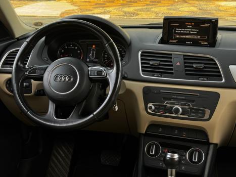 AUDI Q3 1.4 4P TFSI AMBIENTE S-TRONIC AUTOMTICO, Foto 8