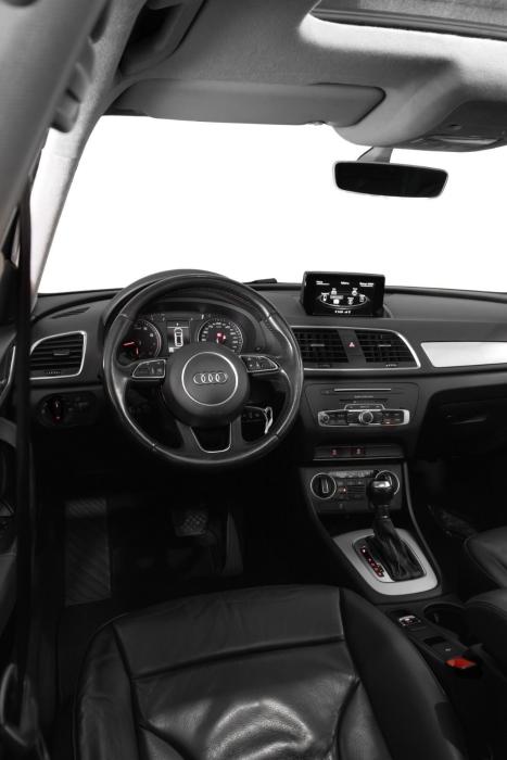 AUDI Q3 1.4 4P TFSI AMBIENTE S-TRONIC AUTOMTICO, Foto 8