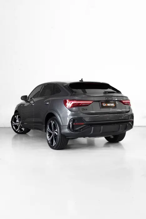AUDI Q3 2.0 4P 40 TFSI SPORTBACK PERFORMANCE QUATTRO TIPTRONIC AUTOMTICO, Foto 4
