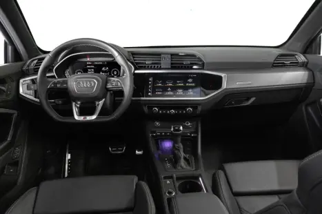 AUDI Q3 2.0 4P 40 TFSI SPORTBACK PERFORMANCE QUATTRO TIPTRONIC AUTOMTICO, Foto 10
