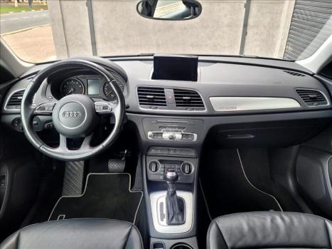 AUDI Q3 2.0 4P TFSI AMBITION QUATTRO S-TRONIC AUTOMTICO, Foto 6