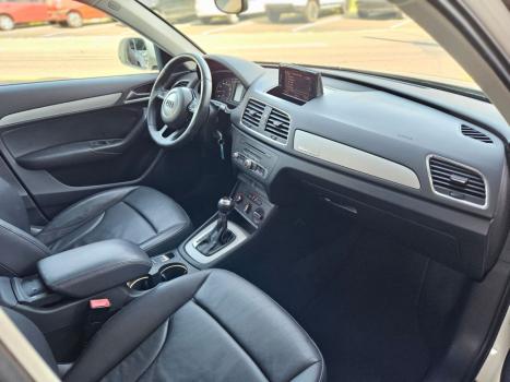 AUDI Q3 2.0 4P TFSI AMBIENTE QUATTRO S-TRONIC AUTOMTICO, Foto 11