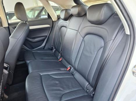 AUDI Q3 2.0 4P TFSI AMBIENTE QUATTRO S-TRONIC AUTOMTICO, Foto 12