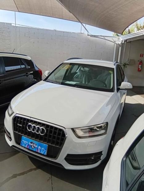 AUDI Q3 2.0 4P TFSI AMBIENTE QUATTRO S-TRONIC AUTOMTICO, Foto 3