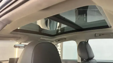 AUDI Q3 2.0 4P TFSI AMBIENTE QUATTRO S-TRONIC AUTOMTICO, Foto 8