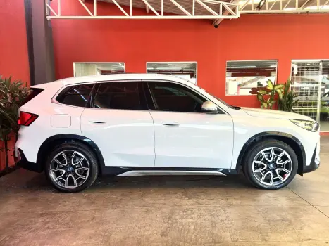 BMW IX1 , Foto 7