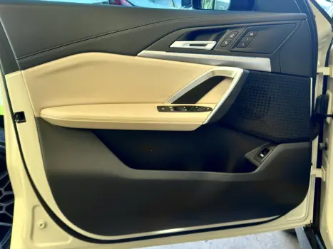 BMW IX1 , Foto 12
