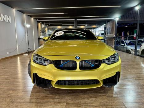 BMW M3 3.0 I6 24V 4P (USA), Foto 2