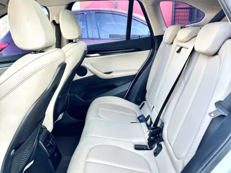 BMW X1 2.0 16V 4P SDRIVE 20I X-LINE ACTIVEFLEX TURBO AUTOMTICO, Foto 3