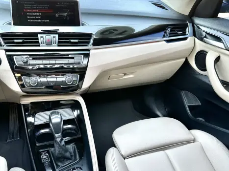 BMW X1 2.0 16V 4P SDRIVE 20I X-LINE ACTIVEFLEX TURBO AUTOMTICO, Foto 8