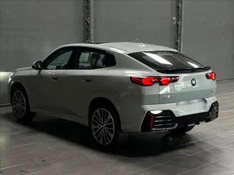 BMW X2 2.0 16V 4P SDRIVE 20I M SPORT TURBO STEPTRONIC AUTOMTICO, Foto 4