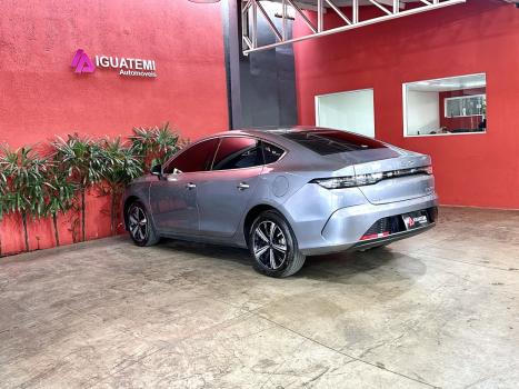 BYD King 1.5 16V 4P GS DM-I PHEV AUTOMTICO, Foto 4