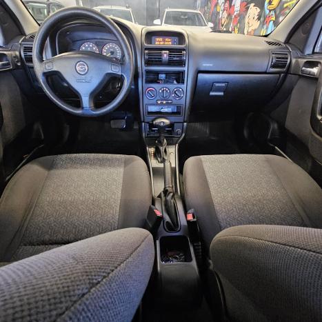 CHEVROLET Astra Hatch 2.0 4P, Foto 13