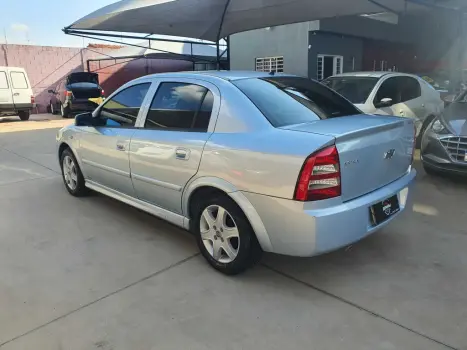 CHEVROLET Astra Sedan 2.0 4P FLEX ADVANTAGE, Foto 4