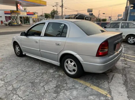 CHEVROLET Astra Sedan 1.8 4P GL, Foto 3