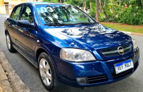 CHEVROLET Astra Sedan 1.8 4P, Foto 2