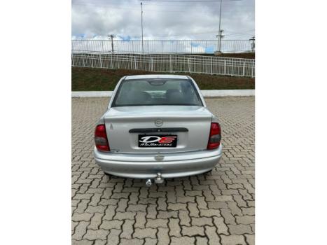 CHEVROLET Classic Sedan 1.0 4P, Foto 4