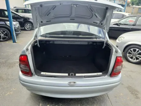 CHEVROLET Classic Sedan 1.0 4P FLEX LIFE, Foto 5