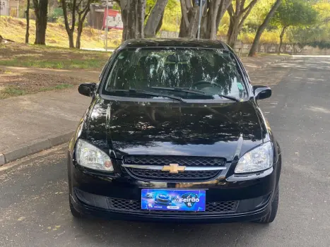 CHEVROLET Classic Sedan 1.0 4P FLEX LIFE, Foto 2