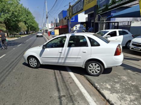 CHEVROLET Corsa Sedan 1.8 4P PREMIUM FLEX, Foto 3