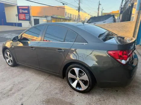 CHEVROLET Cruze Sedan 1.8 16V 4P LT ECOTEC FLEX AUTOMTICO, Foto 6